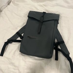 RAINS Roll-Top Rucksack in Slate